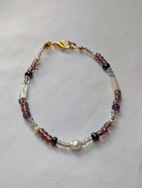 Delicate Pearl & Multicolor Bead Bracelet - Gold Clasp